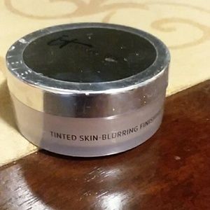 It cosmetics bye bye pores